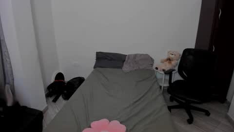 Lian online show from March 2026 03:34:01 AM