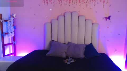 Snapshot of sweetlu_gh chatting on October 2025 07:12:02 PM Sweetlu online show from October 2025 07:12:02 PM