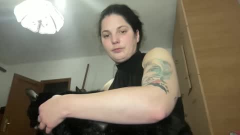 sweetmandyy online show from February 2025 06:01:01 PM