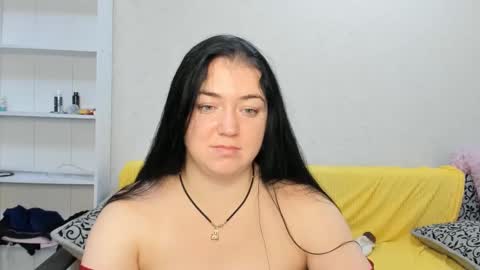 Snapshot of sweetmarylove chatting on January 2025 09:46:01 AM sweetmarylove online show from January 2025 09:46:01 AM