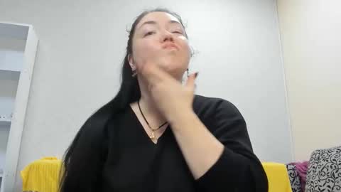 Snapshot of sweetmarylove chatting on November 2025 09:09:01 AM sweetmarylove online show from November 2025 09:09:01 AM