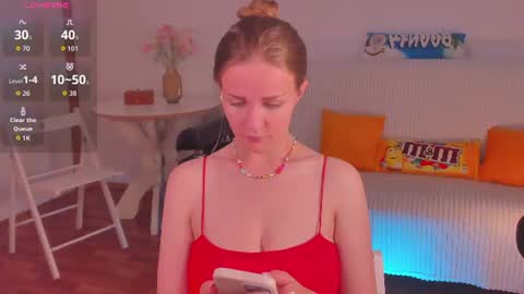 Swetmilkis online show from July 2026 11:53:01 AM