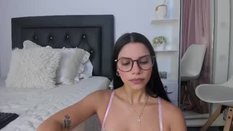 sweetnicky1 online show from July 2026 12:56:02 PM