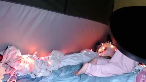 April online show from December 2024 03:56:02 AM