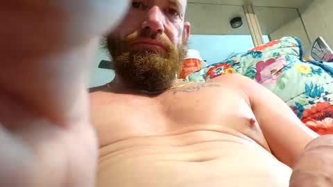 Snapshot of sweetnsexy95 chatting on January 2025 05:18:02 AM WeAim2PZzz online show from January 2025 05:18:02 AM