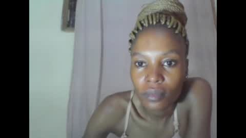 Snapshot of sweetpetite254 chatting on February 2025 02:19:01 AM ESTHER online show from February 2025 02:19:01 AM