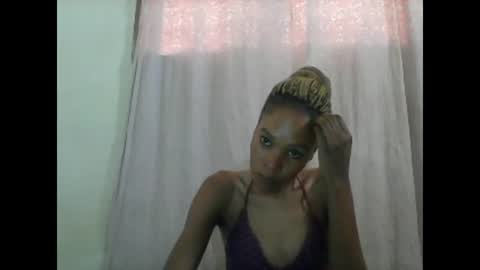 Snapshot of sweetpetite254 chatting on March 2025 12:37:02 PM ESTHER online show from March 2025 12:37:02 PM