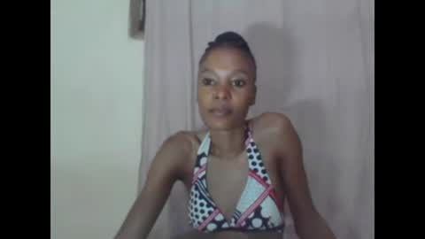 Snapshot of sweetpetite254 chatting on March 2025 01:01:02 AM ESTHER online show from March 2025 01:01:02 AM