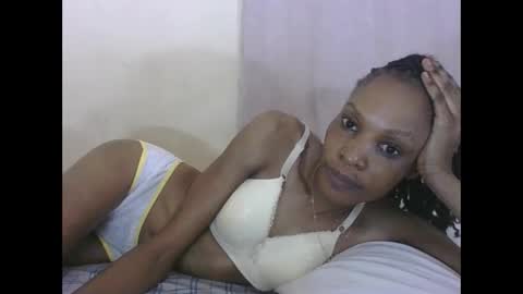 Snapshot of sweetpetite254 chatting on October 2025 02:48:01 PM ESTHER online show from October 2025 02:48:01 PM