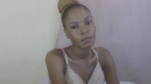 ESTHER online show from July 2026 07:00:02 AM