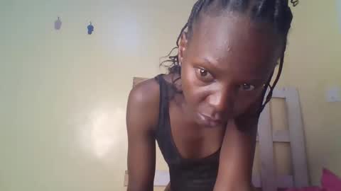 Snapshot of sweetpink_1 chatting on February 2026 09:11:02 PM sweetpink_1 online show from February 2026 09:11:02 PM