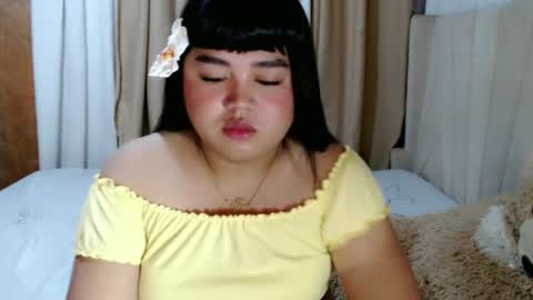 Snapshot of sweetprincess_athena chatting on June 2026 09:12:01 PM Princess Ella online show from June 2026 09:12:01 PM