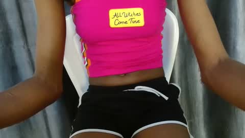 Snapshot of sweetpussy135 chatting on February 2026 06:19:02 AM slim ivy online show from February 2026 06:19:02 AM