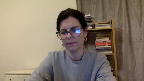 Snapshot of sweetriddance chatting on December 2025 01:06:01 PM sweetriddance online show from December 2025 01:06:01 PM