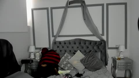 Snapshot of sweetsakura_dolll chatting on February 2026 01:03:02 PM Sakura Doll online show from February 2026 01:03:02 PM