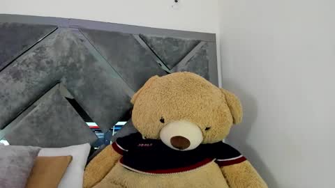 sweetsalome_01 online show from October 2025 02:50:02 PM