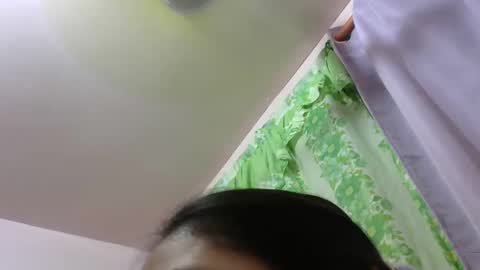 Mia online show from February 2025 02:57:01 PM