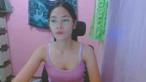 Mia online show from July 2026 05:53:01 AM