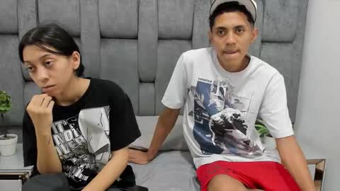 Snapshot of sweetsinners_os chatting on January 2026 02:14:01 AM Miel and Leo online show from January 2026 02:14:01 AM