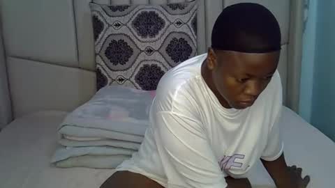 sweetsoul2 online show from November 2025 12:27:01 AM