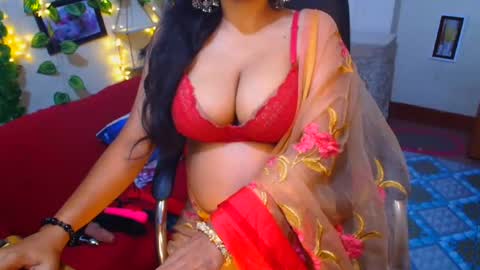 SweetSour online show from December 2025 01:32:02 AM