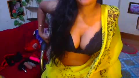 Snapshot of sweetsour18 chatting on April 2026 11:41:02 AM SweetSour online show from April 2026 11:41:02 AM