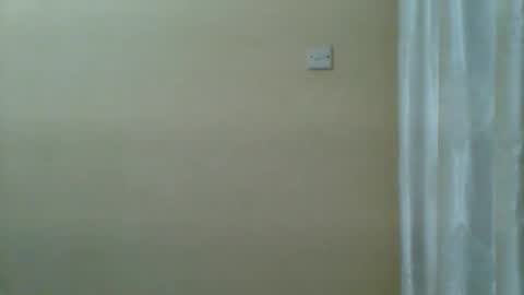 sweett_red online show from May 2026 07:11:02 PM
