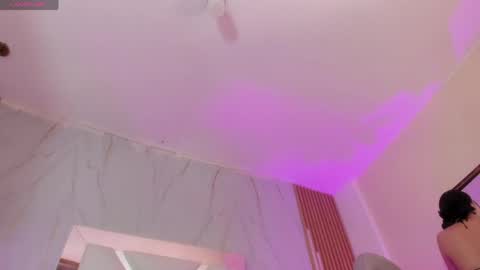 Sophiee  online show from April 2026 05:24:02 AM