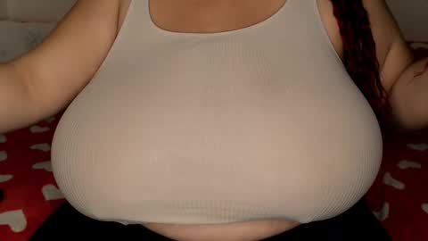 Snapshot of sweettm chatting on December 2025 09:45:01 PM Maya online show from December 2025 09:45:01 PM