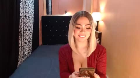 Snapshot of sweettrixiee chatting on February 2025 07:34:02 AM Ms trixiee online show from February 2025 07:34:02 AM