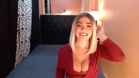 Snapshot of sweettrixiee chatting on March 2025 06:07:01 PM Ms trixiee online show from March 2025 06:07:01 PM