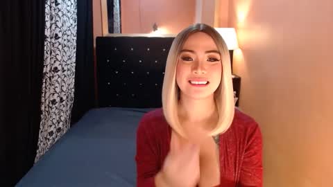 Snapshot of sweettrixiee chatting on March 2025 09:24:02 AM Ms trixiee online show from March 2025 09:24:02 AM