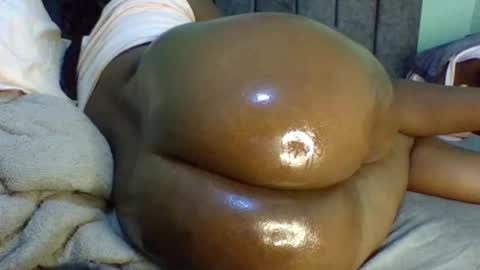 sweettrozzy online show from March 2025 04:44:02 PM