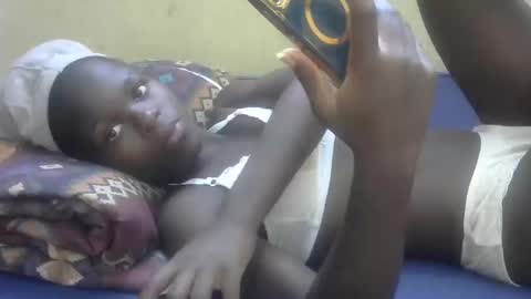 Snapshot of sweetvallerie chatting on February 2025 07:34:01 AM sweetvallerie online show from February 2025 07:34:01 AM