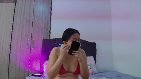 Mia online show from July 2026 06:14:02 PM