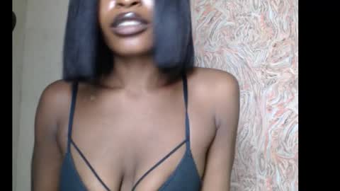 sweetxxboobsx online show from September 2025 06:53:01 PM