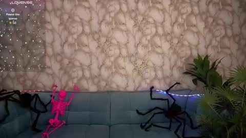 Sweety one  online show from October 2025 01:29:01 PM