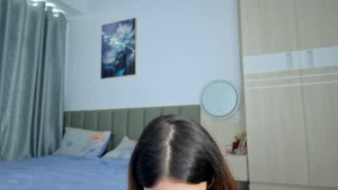 Vikky online show from May 2026 12:08:02 AM