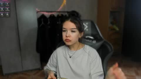 sweetydeviliya online show from April 2026 04:12:01 AM