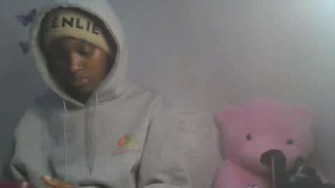 Snapshot of sweetypussy01 chatting on October 2025 07:14:02 PM sweetypussy01 online show from October 2025 07:14:02 PM