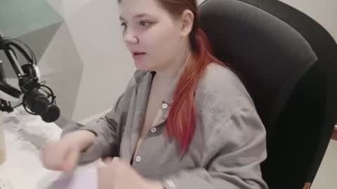 Snapshot of sweetyyfox chatting on February 2026 03:41:02 PM Fox online show from February 2026 03:41:02 PM