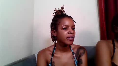 Snapshot of sweetz_candice chatting on April 2026 11:46:02 PM sweetz_candice online show from April 2026 11:46:02 PM