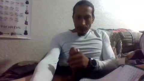 Snapshot of sweezybrown1 chatting on October 2025 10:10:01 PM MR. SWEEZY online show from October 2025 10:10:01 PM