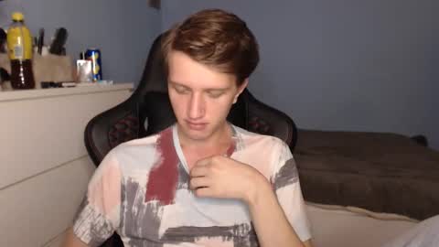 Snapshot of swetieecharmm chatting on February 2026 11:06:01 PM Cat online show from February 2026 11:06:01 PM