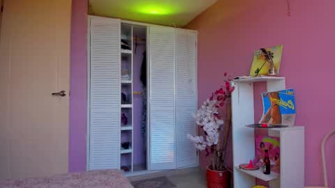 swettcabol online show from September 2025 08:41:01 PM