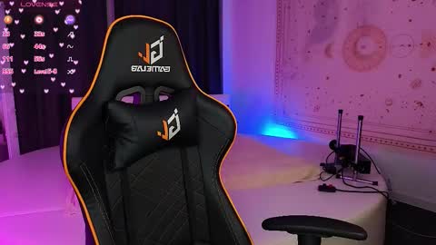 Snapshot of swettymolly chatting on September 2025 10:12:02 PM swettymolly online show from September 2025 10:12:02 PM