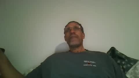 Snapshot of swimmerbod2495 chatting on February 2026 03:07:02 AM swimmerbod2495 online show from February 2026 03:07:02 AM