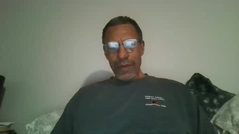 Snapshot of swimmerbod2495 chatting on February 2026 03:29:02 AM swimmerbod2495 online show from February 2026 03:29:02 AM