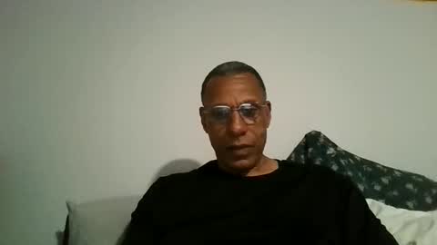 swimmerbod2495 online show from May 2026 02:09:02 AM