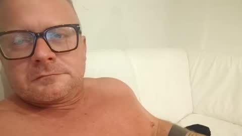 Snapshot of swingrstarr chatting on December 2024 02:56:02 AM Swingrstarr online show from December 2024 02:56:02 AM